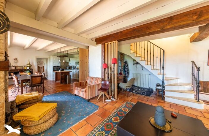 Maison en pierre de 12 pièces principales — photo 3