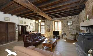 Maison 4 Pièces 222 m² à vendre à Le Lindois (16310)