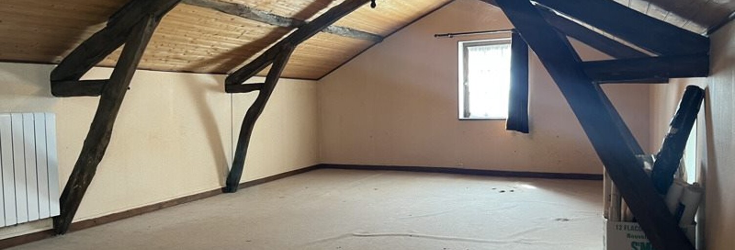 Maison 7 Pièces 110 m² à vendre à Puy-l'Évêque (46700)