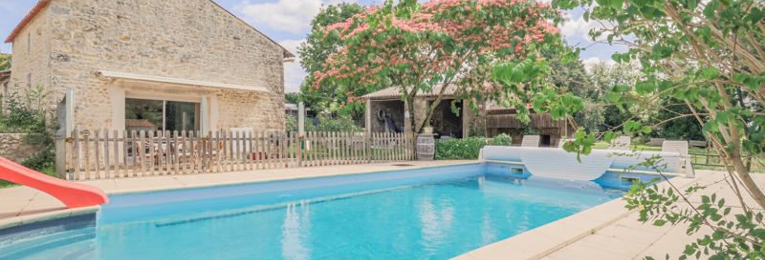 Maison 3 Pièces 61 m² à vendre à Bords (17430)