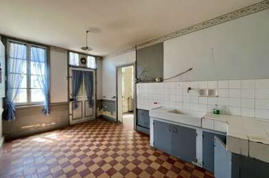 Maison 10 pièces 114030 €
