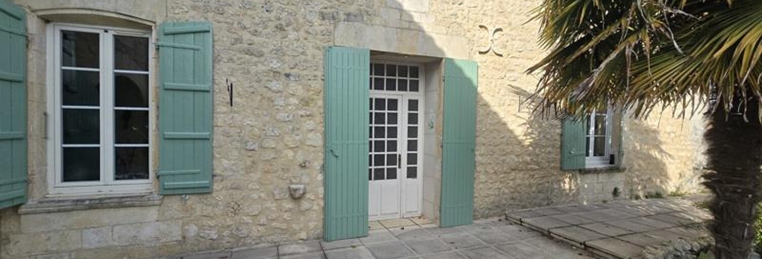 Maison 8 Pièces 250 m² à vendre à Jonzac (17500)