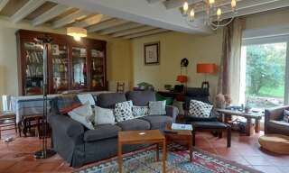 Maison 8 Pièces 250 m² à vendre à Jonzac (17500)