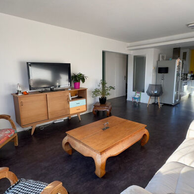 Appartement 4 pièces 830 €