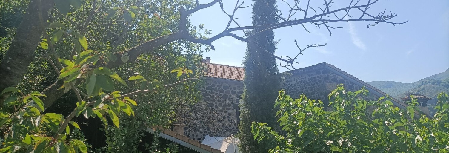 Maison 8 Pièces 163 m² à vendre à Thueyts (07330)