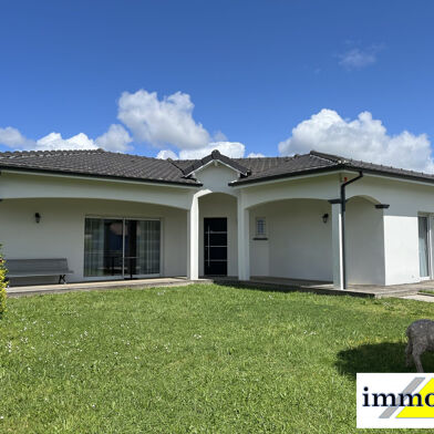 Maison 4 pièces 363850 €