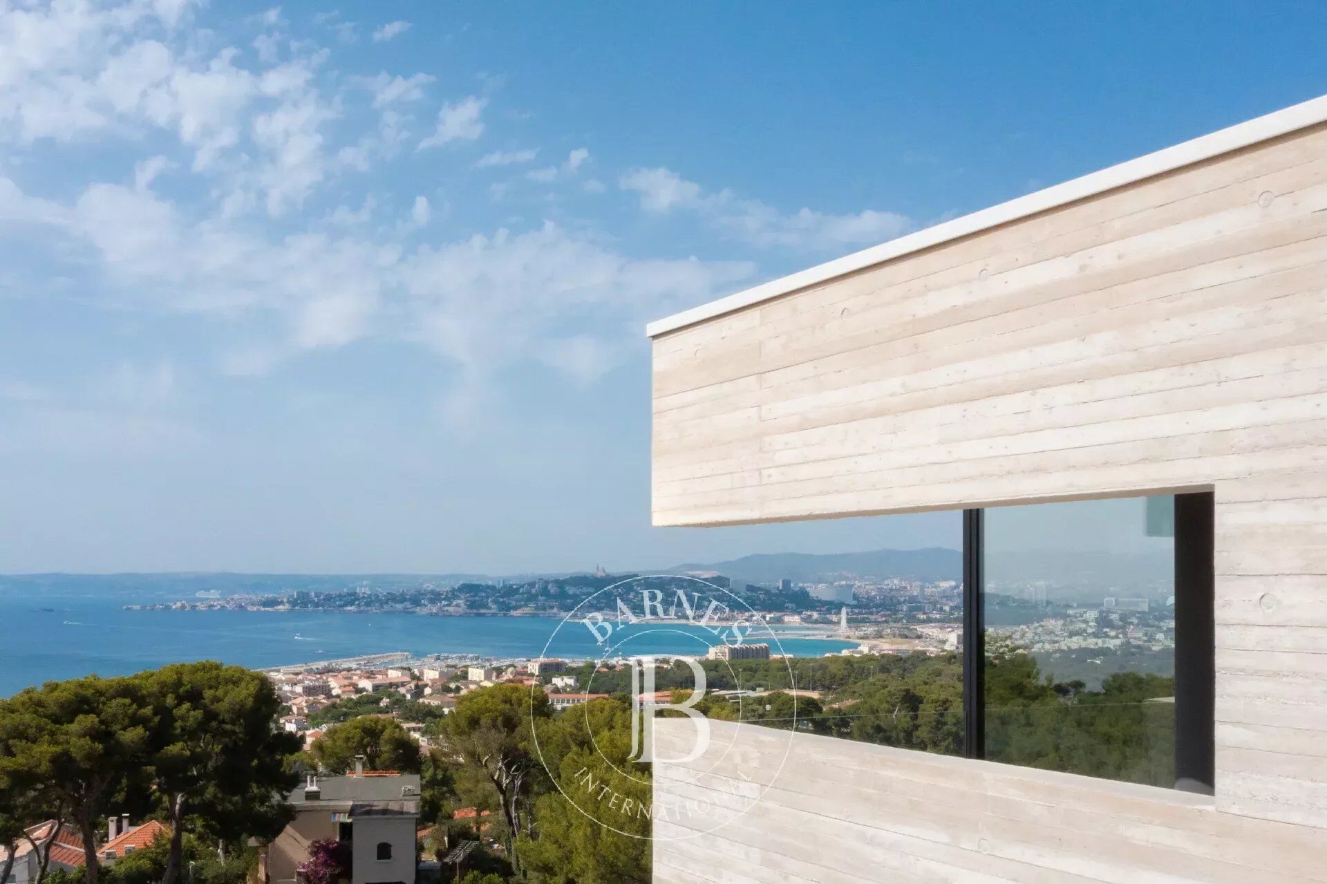 Villa / Maison  T6 à vendre Marseille 8eme 13008