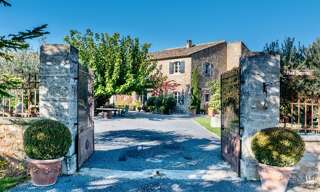 Maison 12 Pièces 439 m² à vendre à Ménerbes (84560)