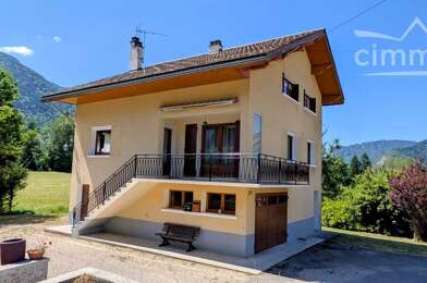 Maison 9 pièces 395000 €