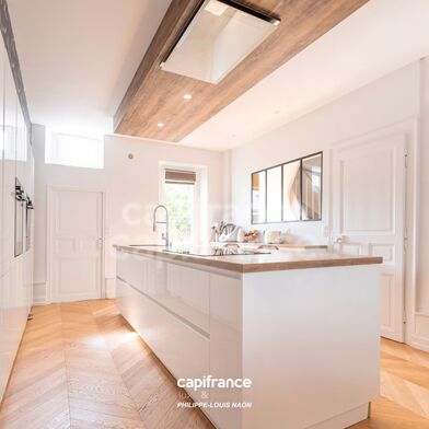 Maison 10 pièces 679000 €