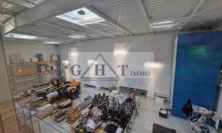 Local industriel  801 m² à louer à Ivry-sur-Seine (94200)