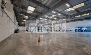 Local industriel  4202 m² à louer à Ivry-sur-Seine (94200)