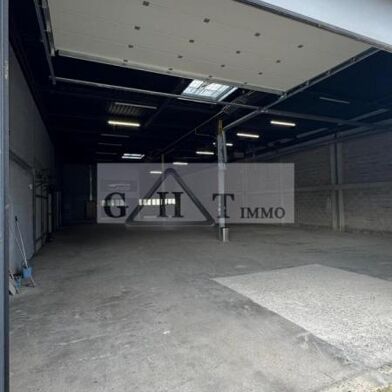 Local industriel  4120 €