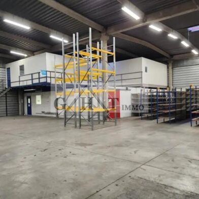 Local industriel  980000 €