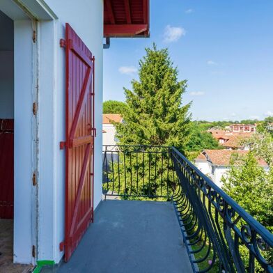 Appartement 3 pièces 274900 €