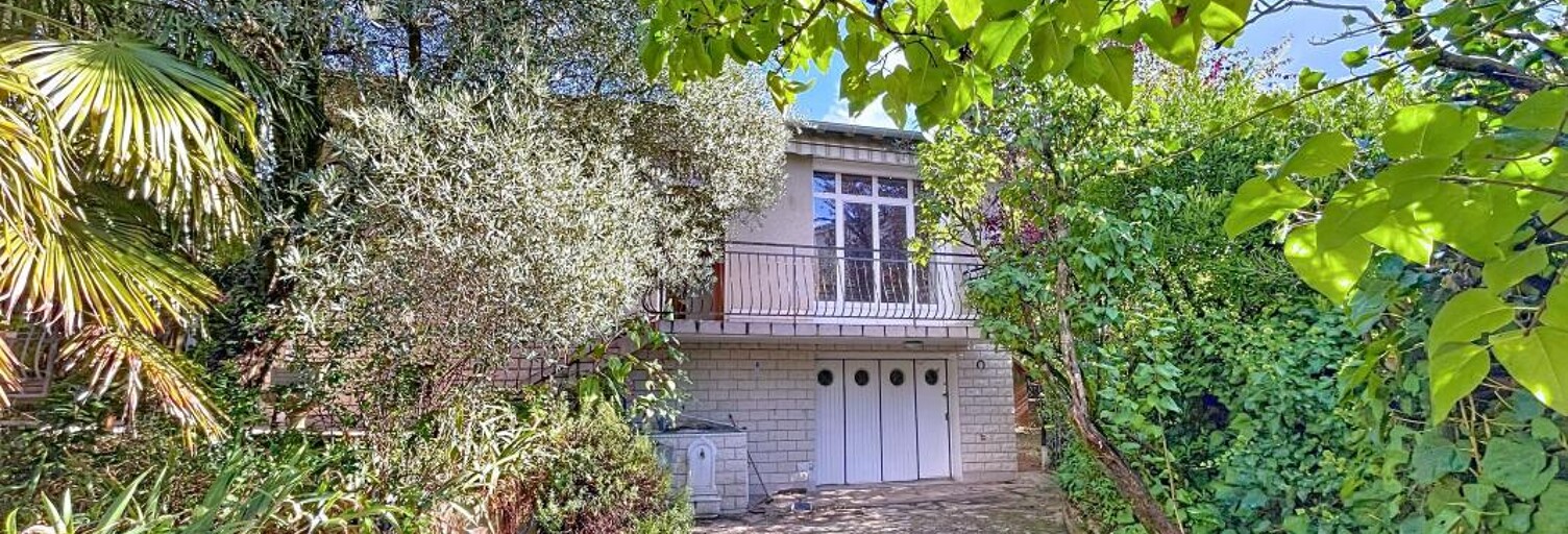 Maison 4 Pièces 104 m² à vendre à Écully (69130)