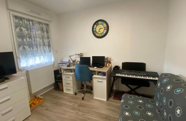 Appartement À Vendre Chartrons Camille Godard — photo 4