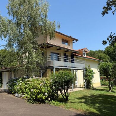 Maison 5 pièces 275000 €