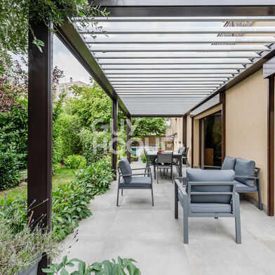 Maison 8 pièces 1540000 €