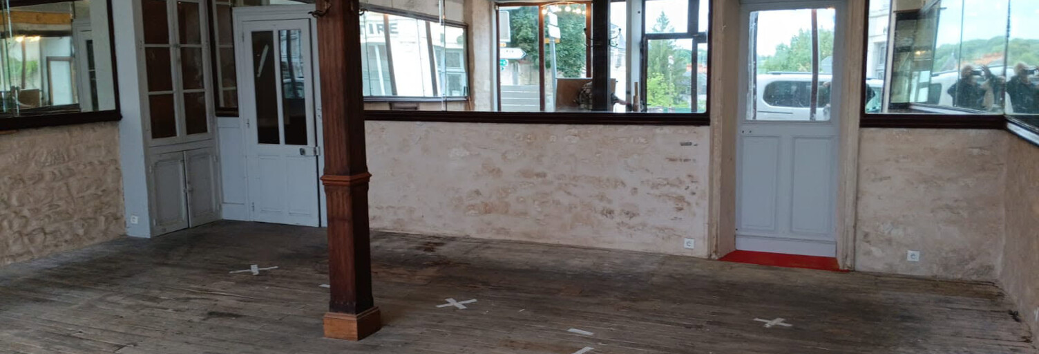 Commerce 3 Pièces 101 m² à louer à Saint-Gaultier (36800)