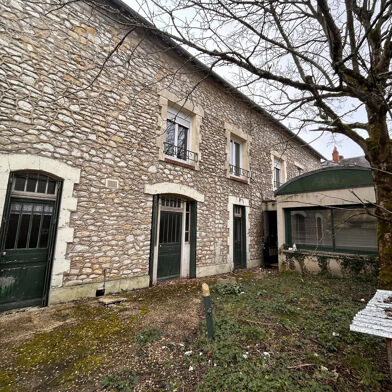 Maison 8 pièces 130000 €