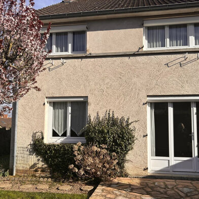 Maison 4 pièces 92708 €