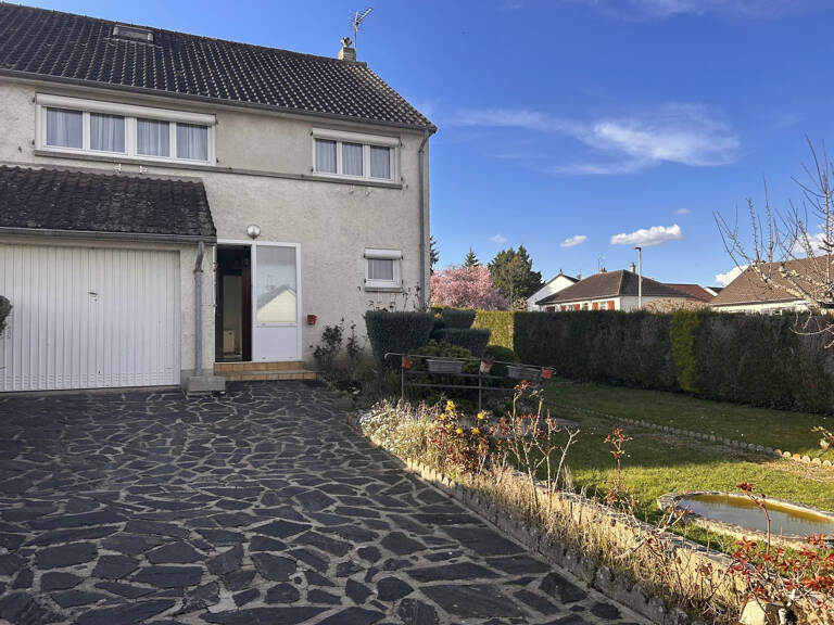 Maison 4 pièces avec jardin et garage à Saint-Marcel — photo 1