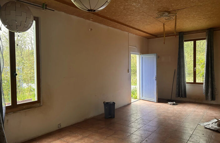 Maison 2 Pièces 64 m2 avec Terrain 4700 m2 et Garage à Thena — photo 4