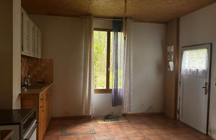 Maison 2 Pièces 64 m2 avec Terrain 4700 m2 et Garage à Thena — photo 5