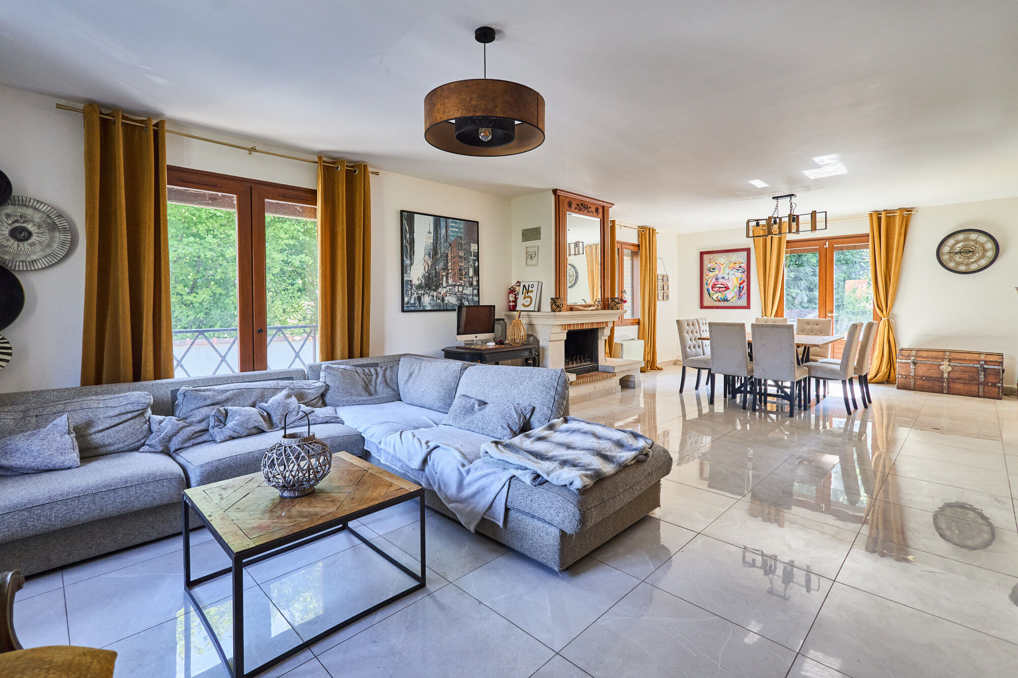 Villa / Maison  T9 à vendre Bezannes 51430