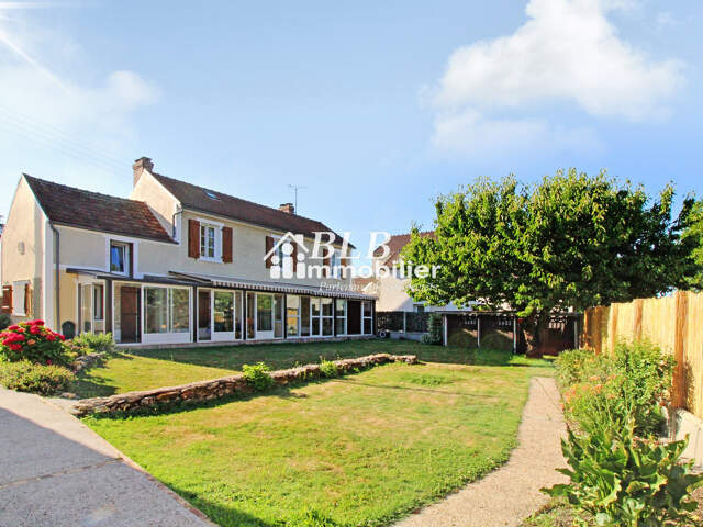 Maison 5 pièces 159m2 — photo du bien