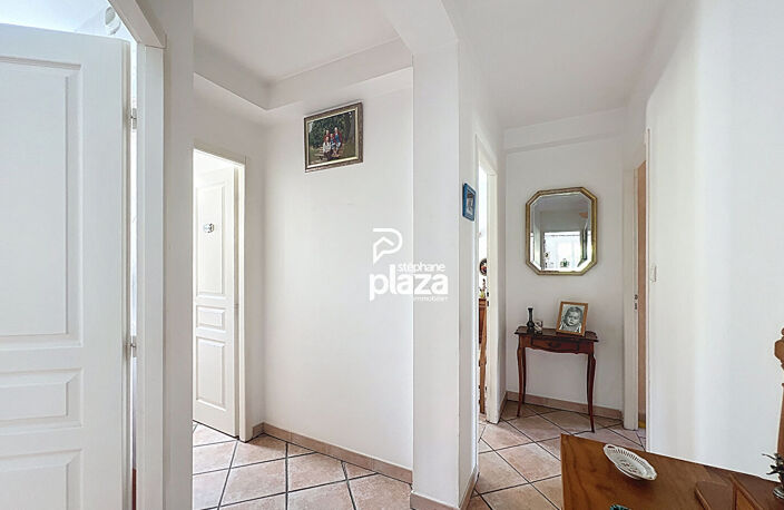 Plaza Immobilier - Léguevin - Maison T6 de 170 m² sur Un Terrain de 661 m² - Piscine — photo 5