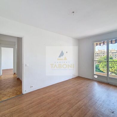 Appartement 2 pièces 135000 €