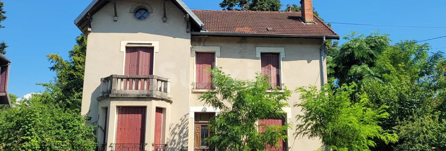Maison  154 m² à vendre à Lons-le-Saunier (39000)