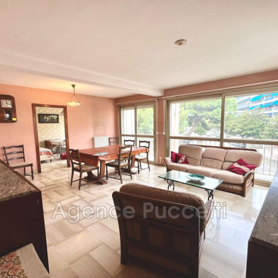 Appartement 3 pièces 270000 €