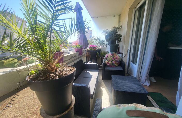 Parking + Annexe + Appartement — photo 3