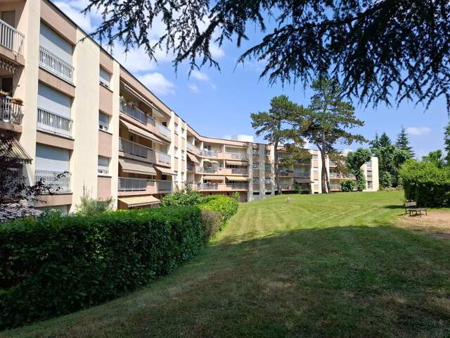 Appartement T4/balcon — photo du bien