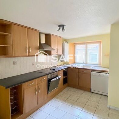 Appartement 3 pièces 90500 €