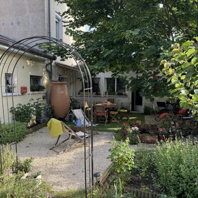 Maison 10 pièces 187250 €
