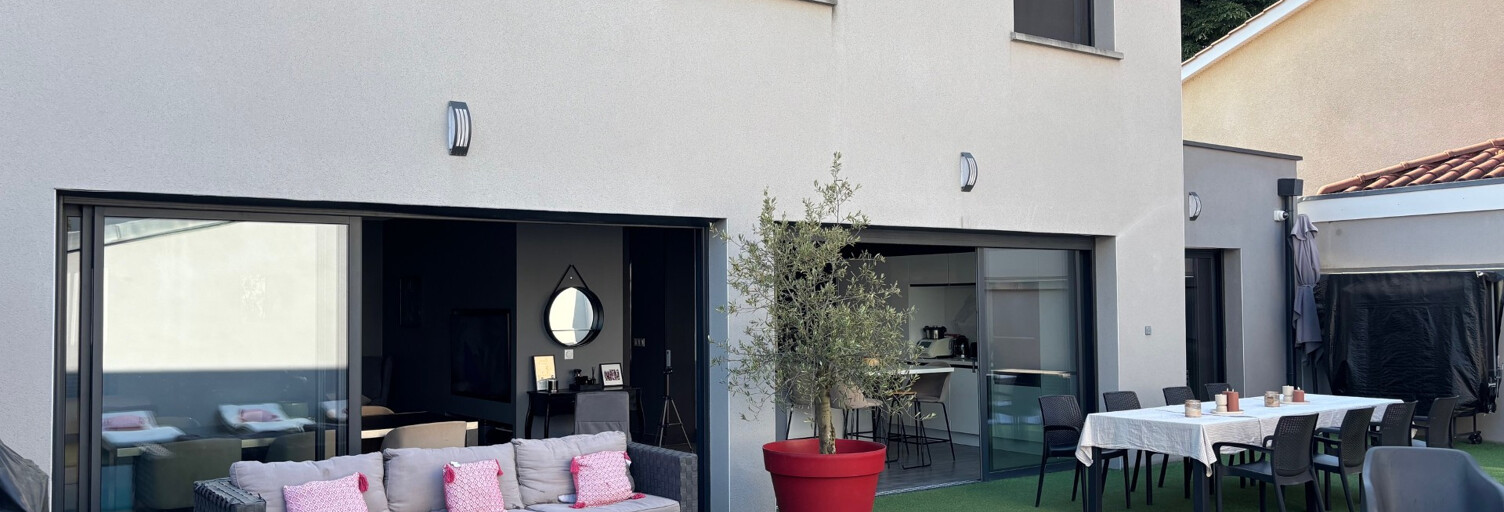 Maison 6 Pièces 126 m² à vendre à Villefranche-sur-Saône (69400)