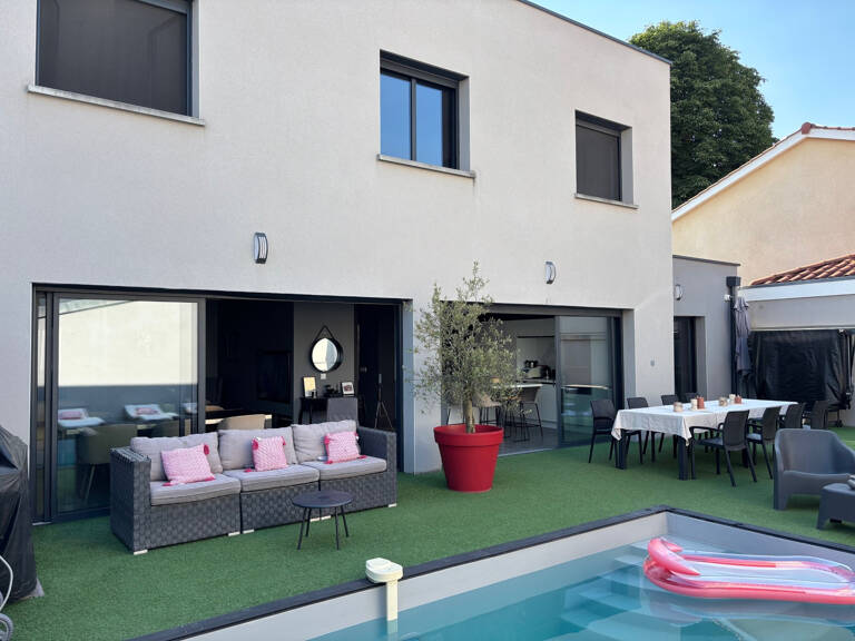 Maison de 2020 avec 3 suites parentales et piscine — photo 1