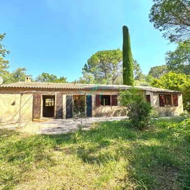 Maison 4 pièces 599550 €