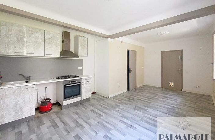 PERPIGNAN - Saint-Gaudérique - Immeuble 3 appartements avec cour et garage — photo 4