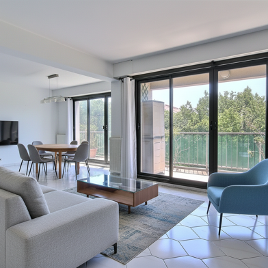 Appartement 5 pièces 329000 €