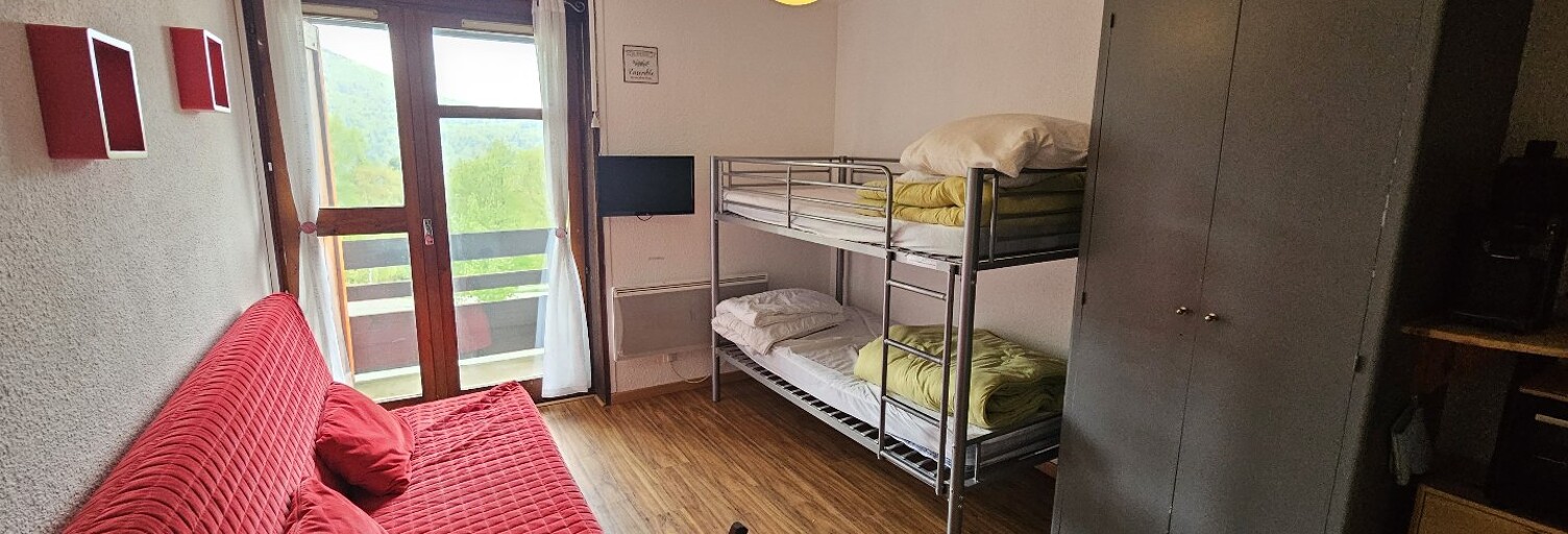 Appartement 1 Pièce 20 m² à vendre à Perles-et-Castelet (09110)