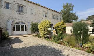 Maison 7 Pièces 300 m² à vendre à Vouzan (16410)