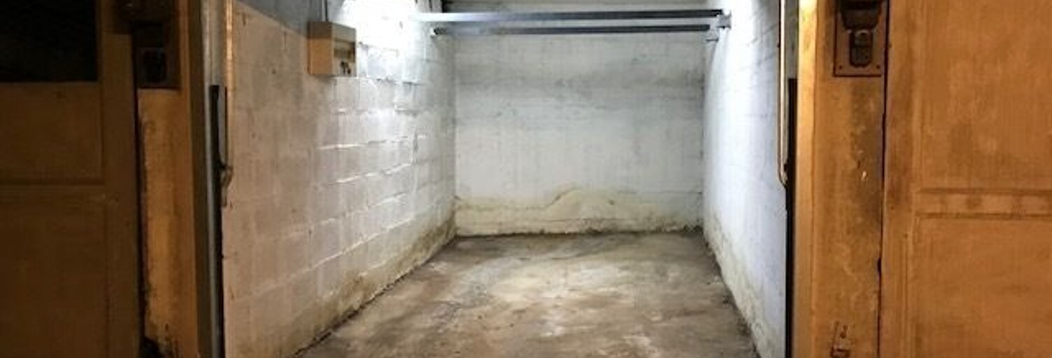 Garage  13 m² à vendre à Clichy (92110)