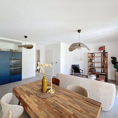 Maison 5 pièces 370000 €