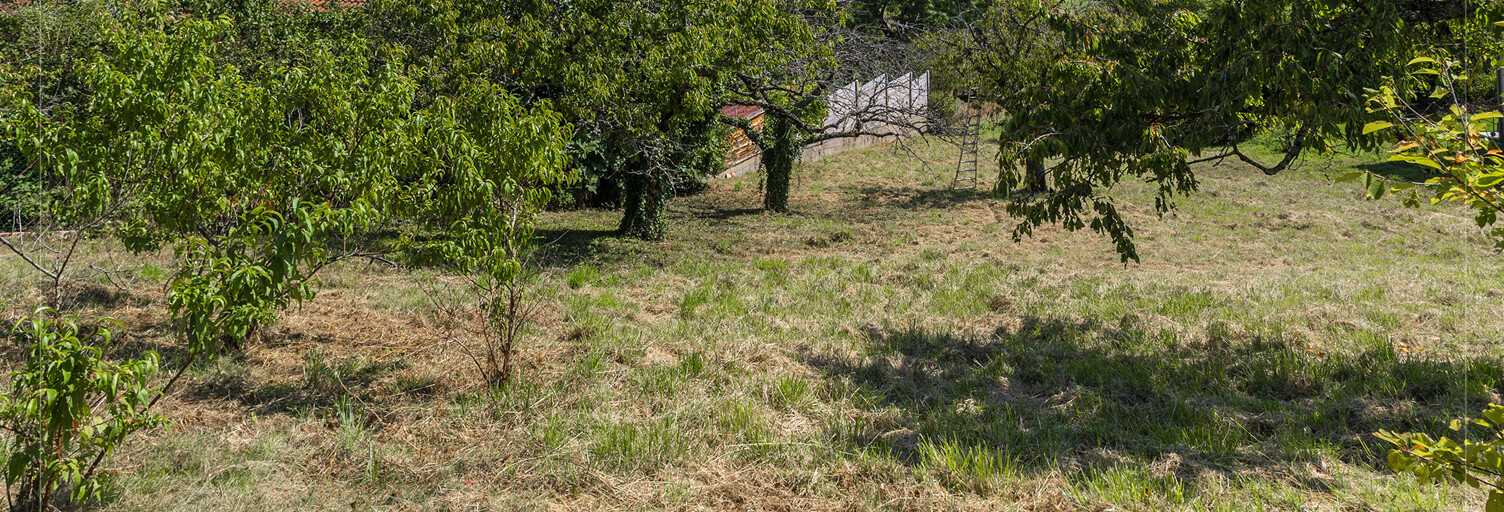 Terrain  700 m² à vendre à Val d'Oingt (69620)