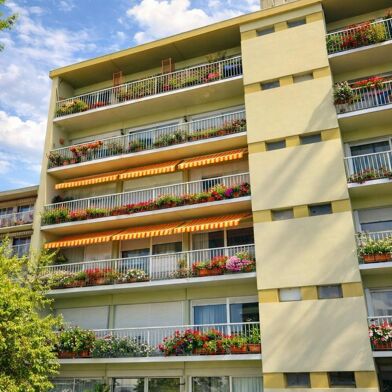 Appartement 5 pièces 138000 €